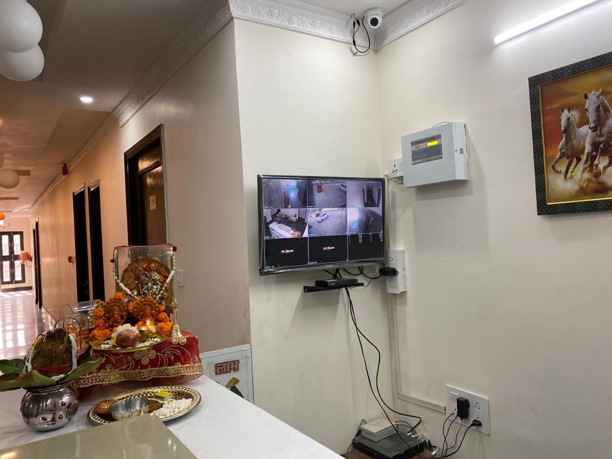 Hotel S.R Plaza Khurja Exterior foto