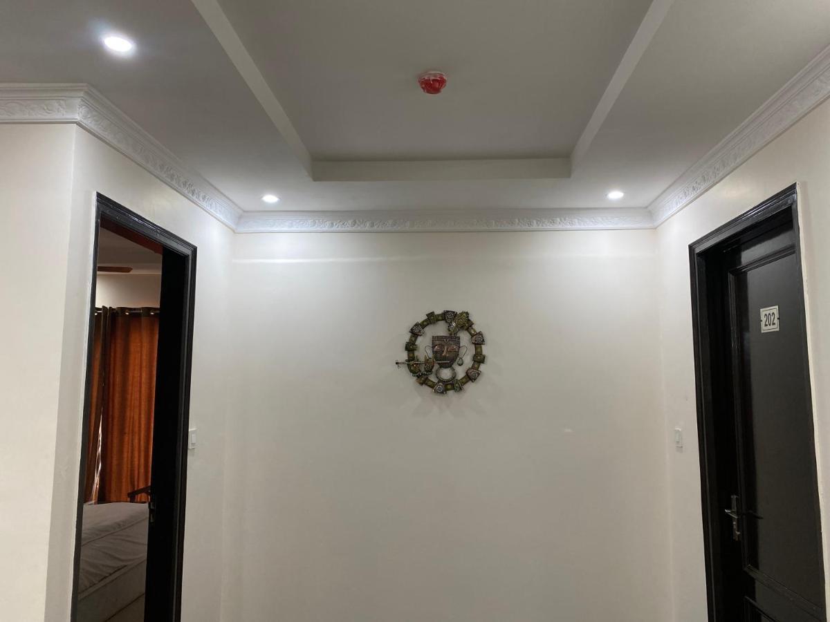 Hotel S.R Plaza Khurja Exterior foto